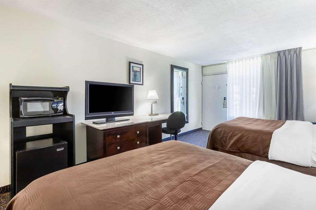 Days Inn And Suites By Wyndham Oxford Rom bilde