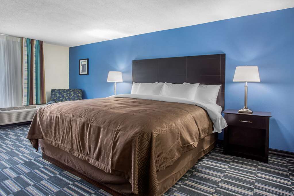 Days Inn And Suites By Wyndham Oxford Rom bilde